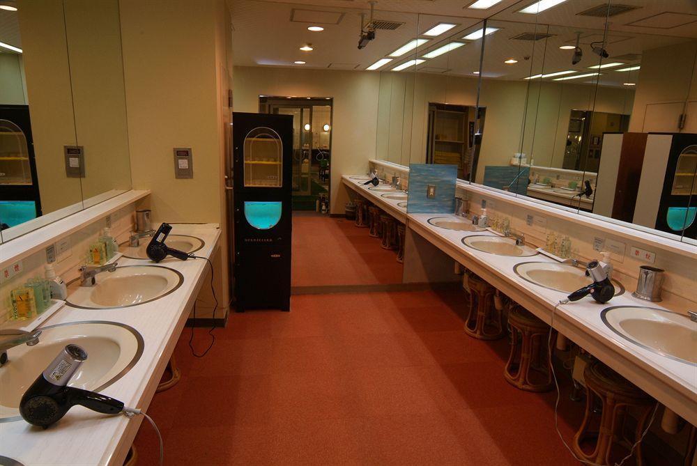 Capsule Hotel & Sauna Ikebukuro Plaza Токіо Екстер'єр фото