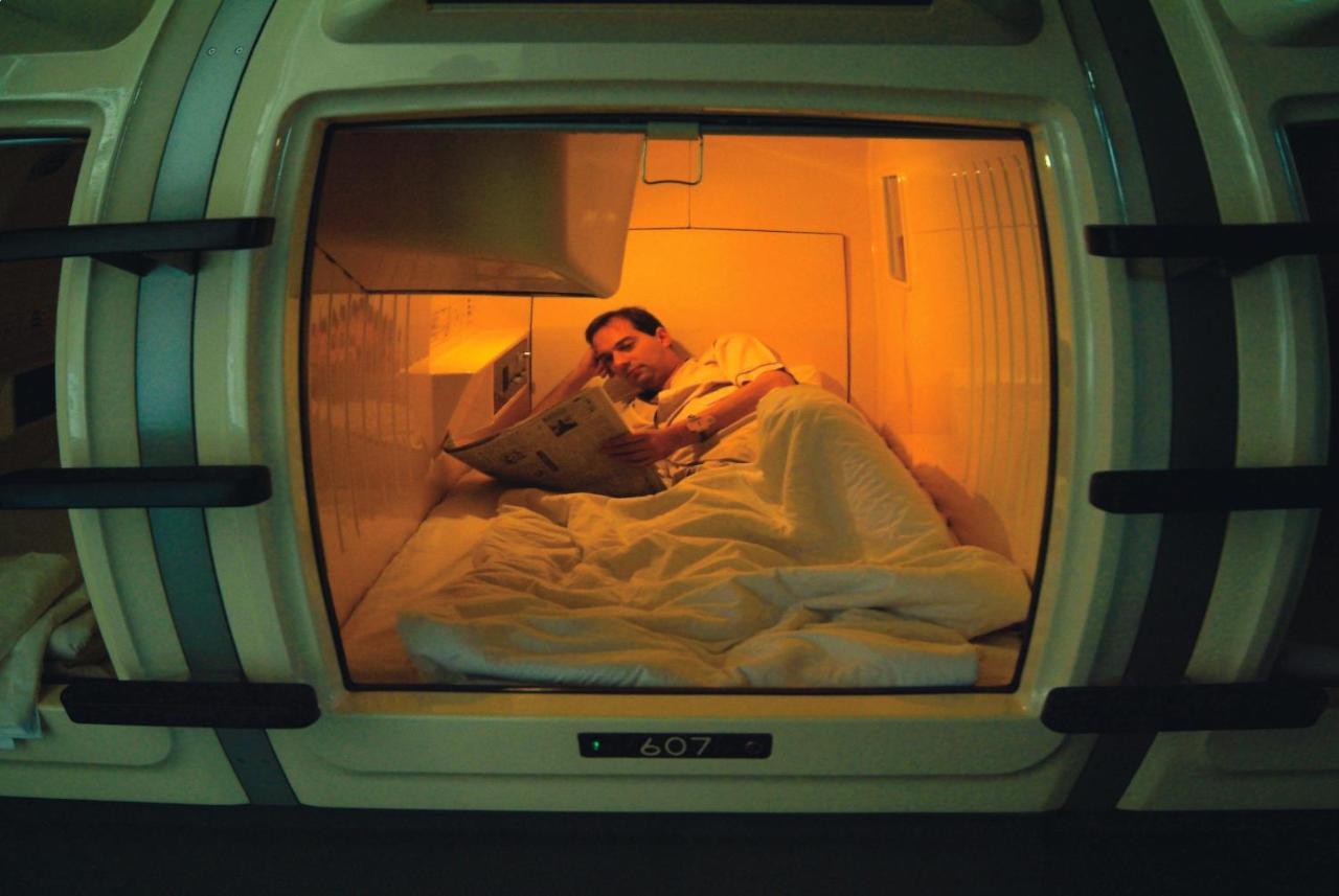 Capsule Hotel & Sauna Ikebukuro Plaza Токіо Екстер'єр фото